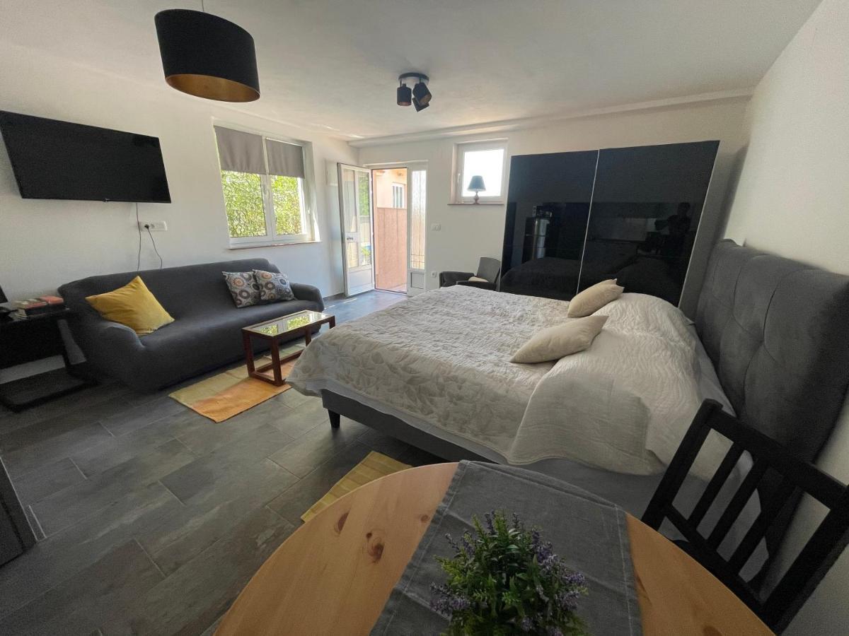 Apartments Villa Antonia 자드라보노 외부 사진