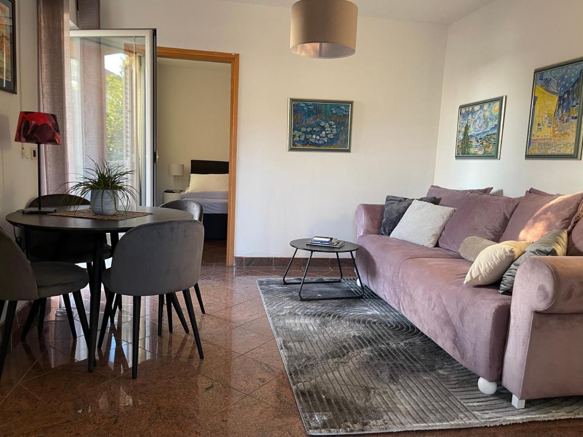 Apartments Villa Antonia 자드라보노 외부 사진