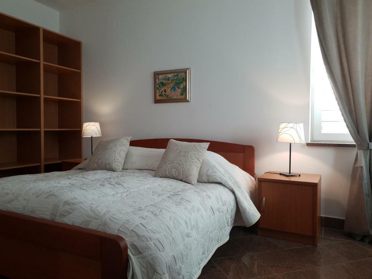 Apartments Villa Antonia 자드라보노 외부 사진